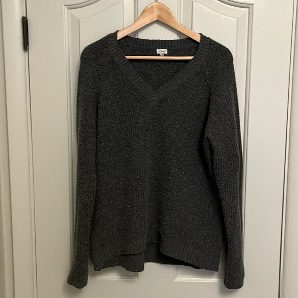 Kismet cozy grey knit sweater